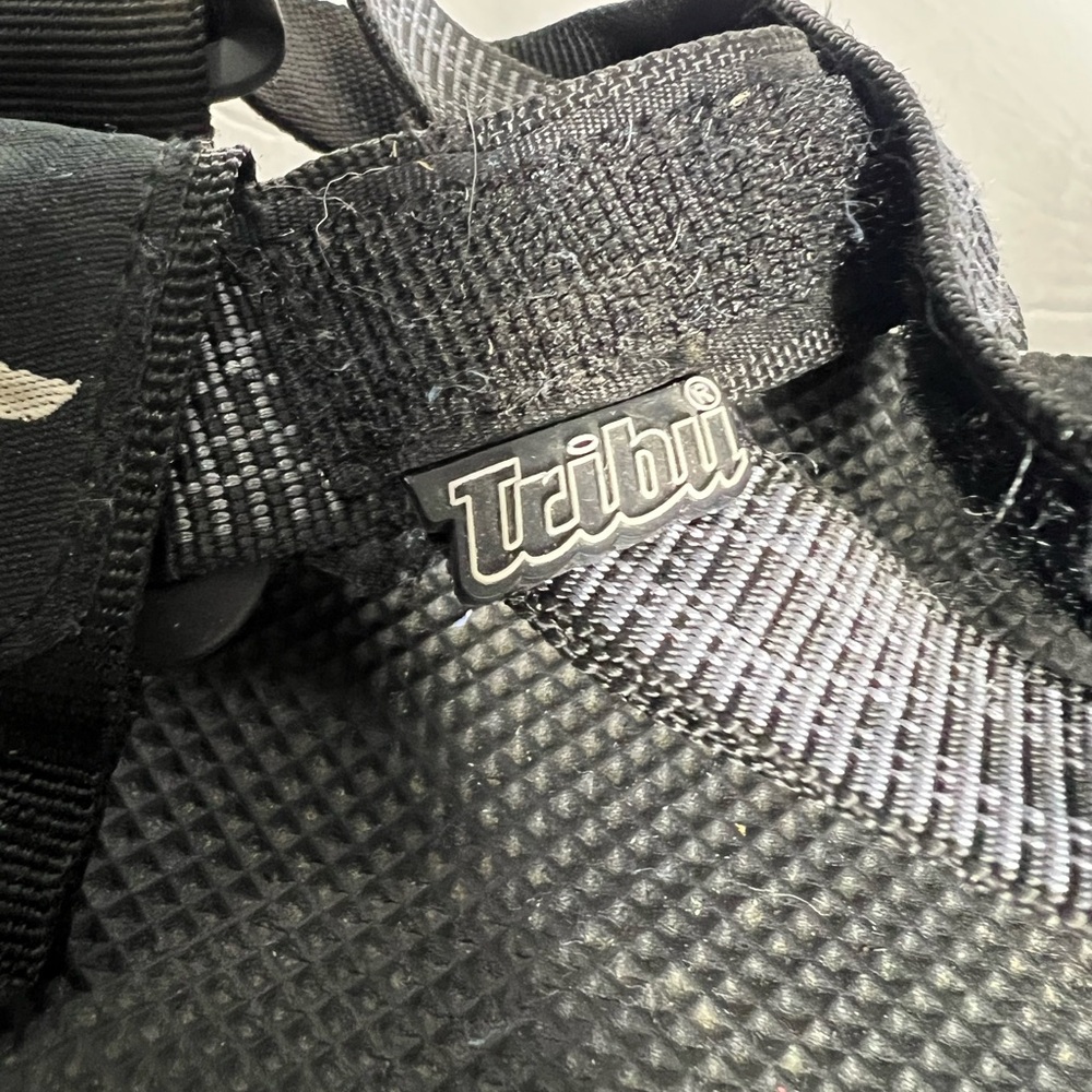 Tribu Black Textured Strap Sandals unisex waterproof Size 8 Black Color